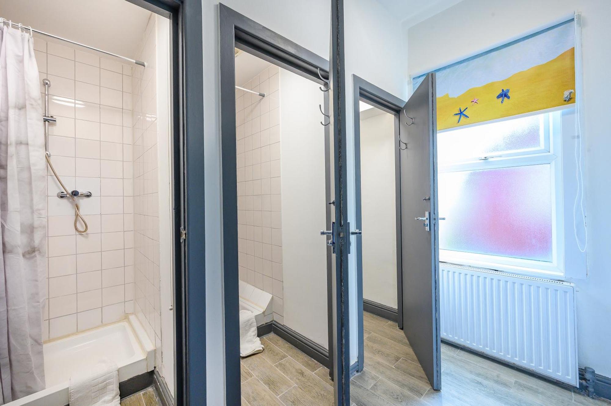 -Rc7H- For Your Relaxed & Cosy Free Parking Leeds  Bagian luar foto