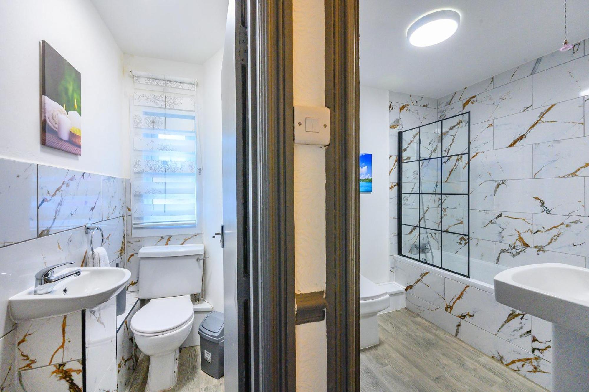 -Rc7H- For Your Relaxed & Cosy Free Parking Leeds  Bagian luar foto