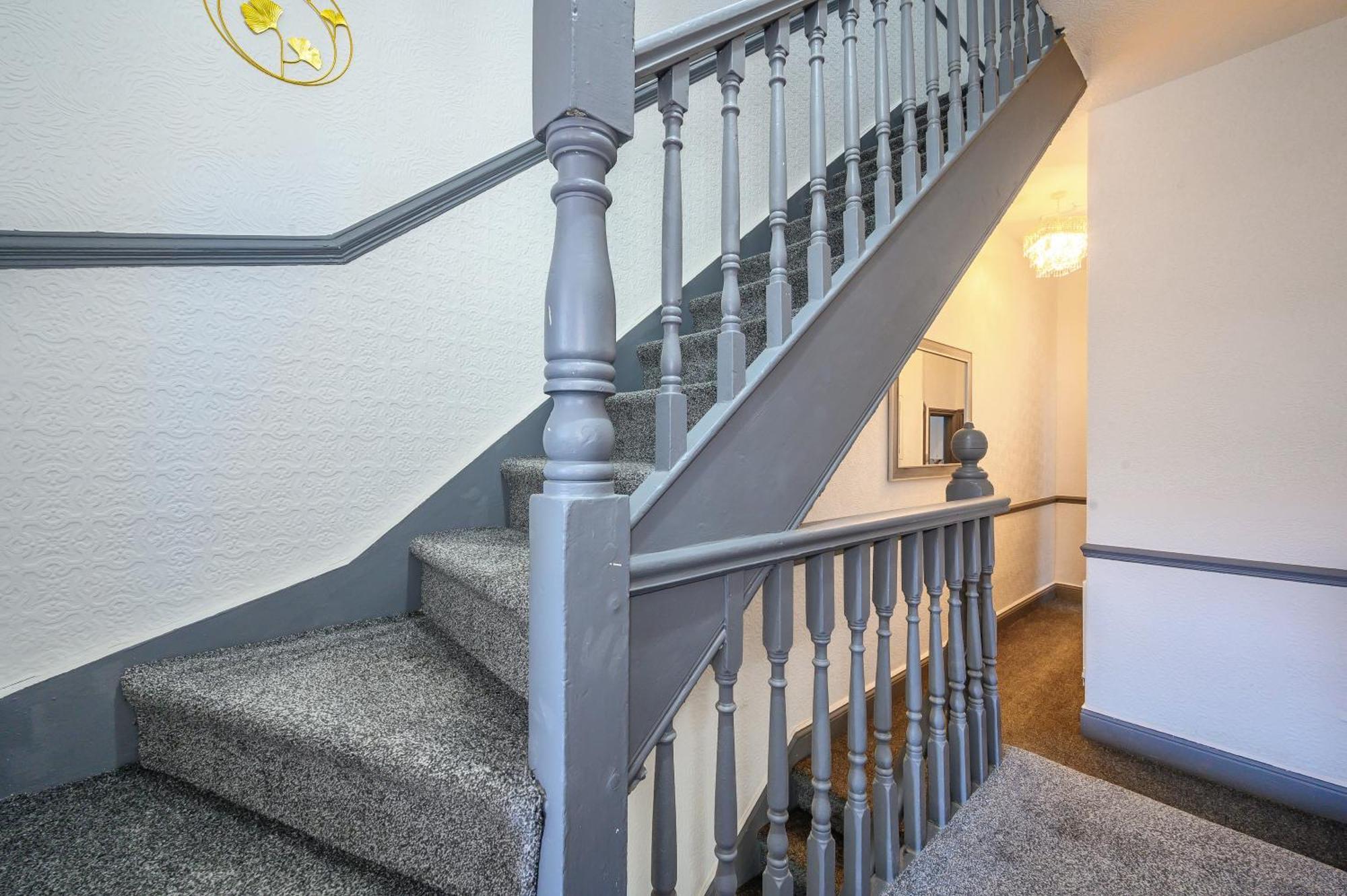 -Rc7H- For Your Relaxed & Cosy Free Parking Leeds  Bagian luar foto